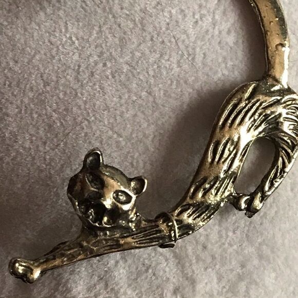 Cat Pierced Ear Cuff - Picture 2 of 2